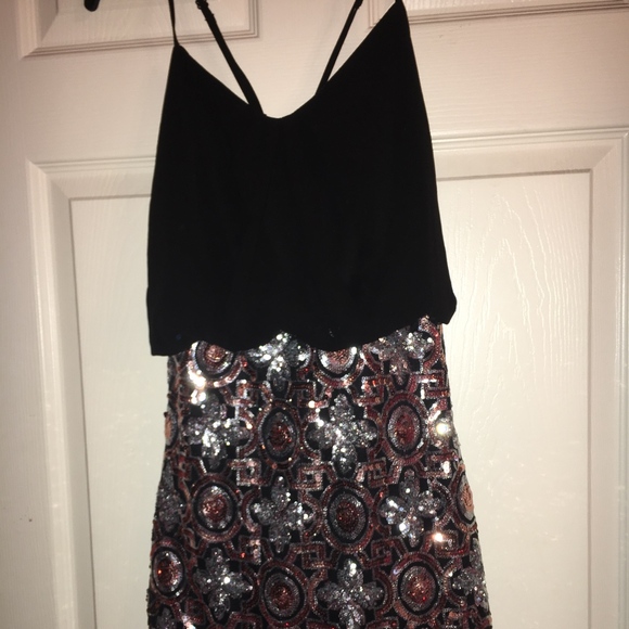 Black and Sequin mini dress, size 0, worn once! - Picture 1 of 2